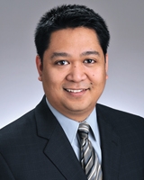 Dubert Guerrero，医学博士